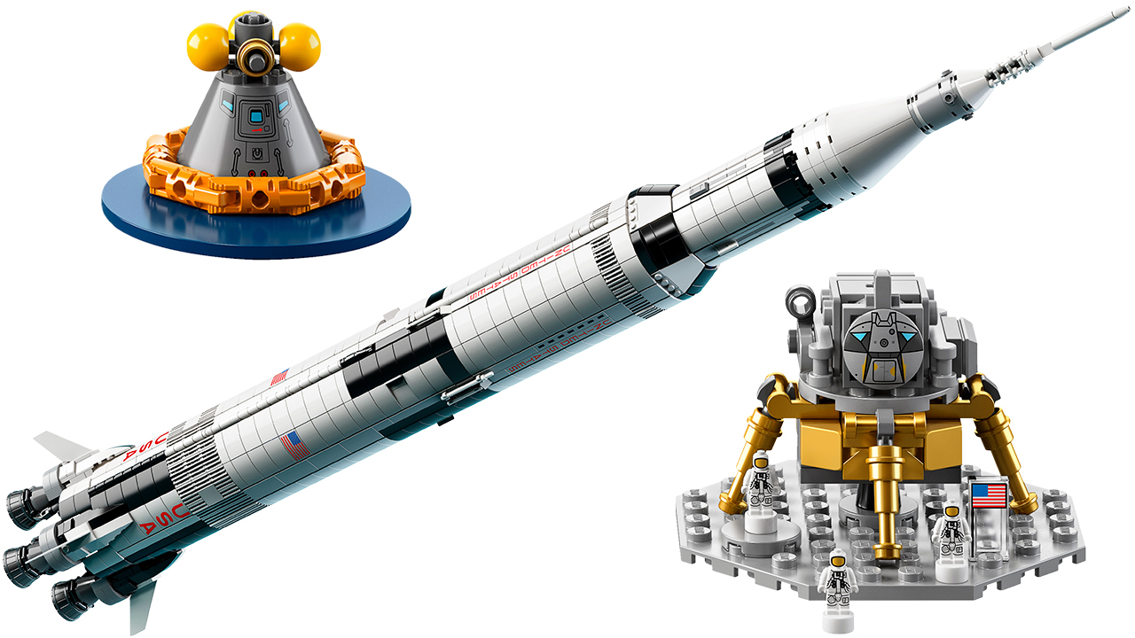 LEGO Saturn V